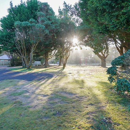Beach Road Holiday Park Otatara ภายนอก รูปภาพ